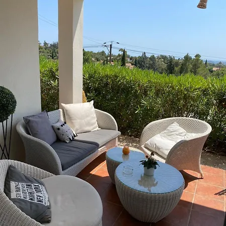 Maison Au Calme Nyaraló Fréjus