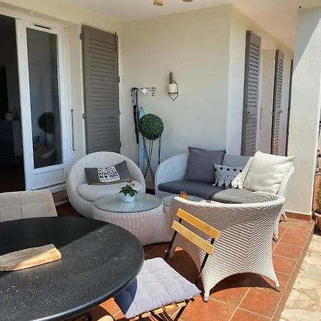 Maison Au Calme Nyaraló